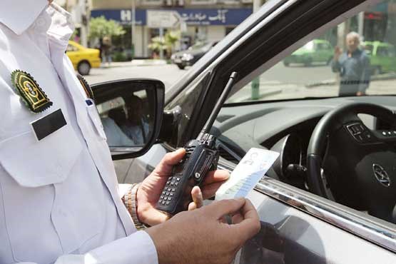  چقدر جریمه  بابت تأخیر در تمدید گواهینامه رانندگی باید پرداخت کنیم؟ 