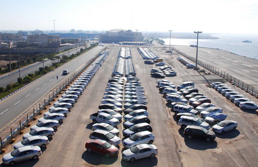  موافقت 5 عضو کابینه دولت برای افزایش تعرفه واردات خودرو- سقف تعرفه 150 درصد 