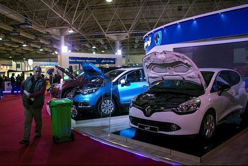 نخستین نمایشگاه دائمی فروش ایران خودرو در تهران افتتاح شد 