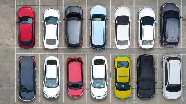  معاون وزیر صنعت : استرداد ۱۵۰۰ خودرو در یک سال 