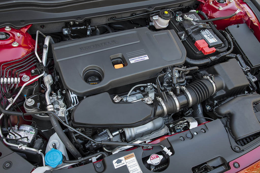  اعلام قیمت و مشخصات هوندا آکورد مدل 2019 
