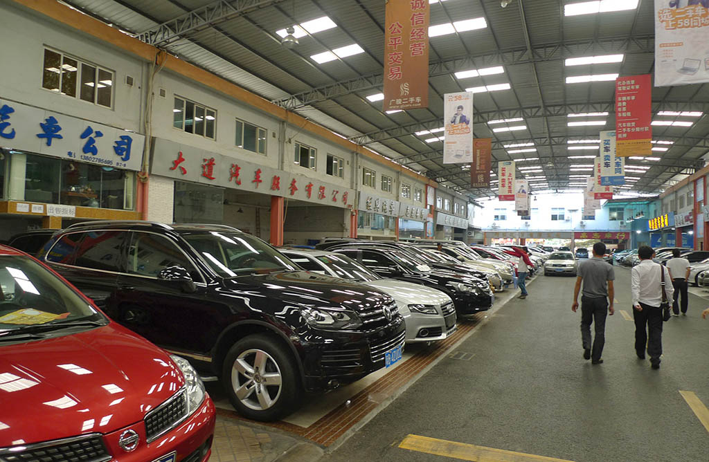  کاهش فروش خودرو در چین پس از 30 سال 