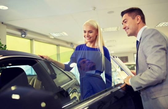  اولویت‌های مردان و زنان در هنگام خرید خودرو 